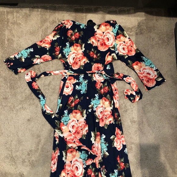 Floral Maxi - Picture 5 of 6